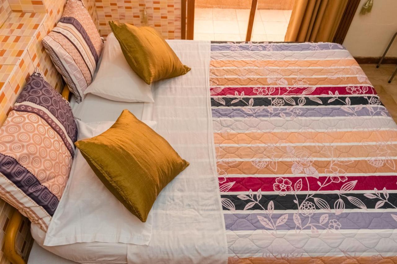 Hotel Livingston Inn Guayaquil Extérieur photo