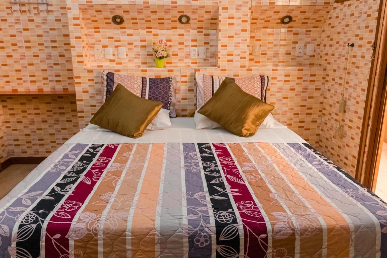 Hotel Livingston Inn Guayaquil Extérieur photo