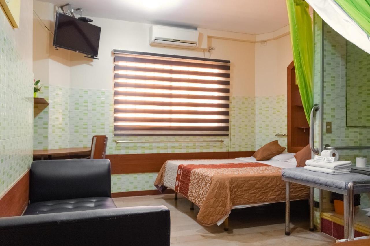 Hotel Livingston Inn Guayaquil Extérieur photo