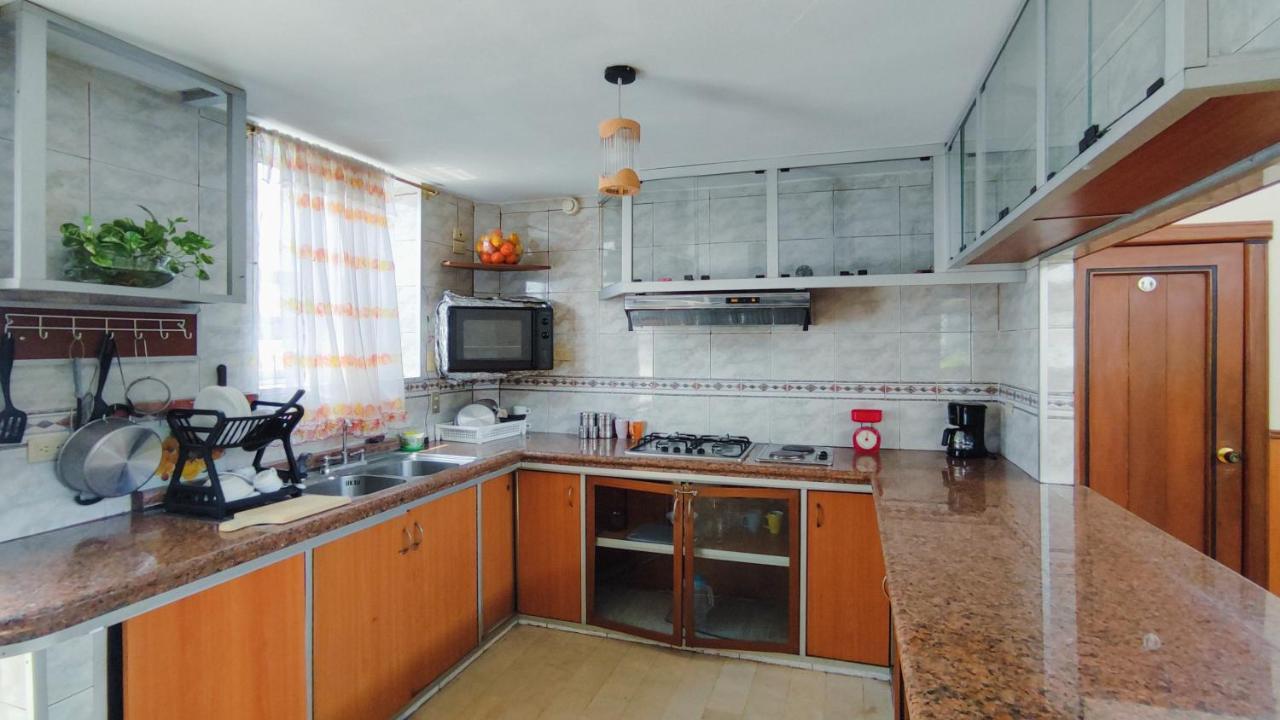 Hotel Livingston Inn Guayaquil Extérieur photo
